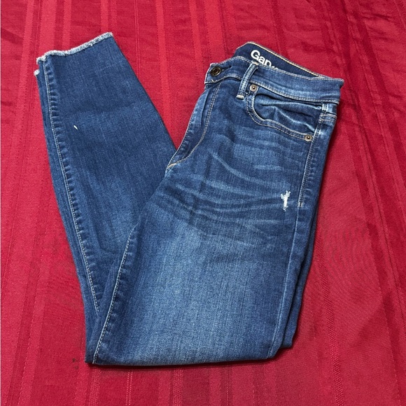 GAP 1969 Slightly Distressed Skinny Jeans - Picture 2 of 6